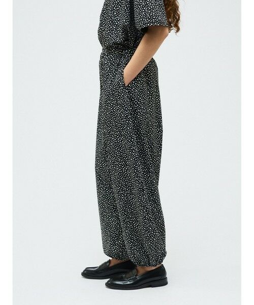 mizuiro ind / ミズイロインド その他パンツ | mizuiro ind プリントドローストリングヘムパンツ | 詳細8