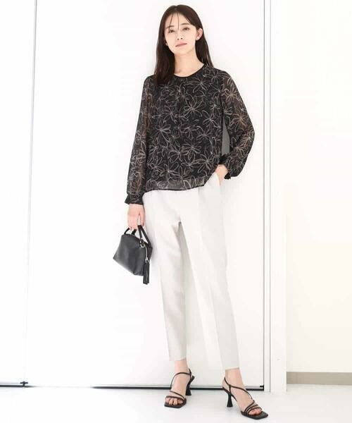 MK MICHEL KLEIN / エムケーミッシェルクラン シャツ・ブラウス | ラインフラワーシフォンブラウス/洗える | 詳細8