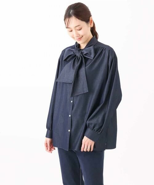 MK MICHEL KLEIN / エムケーミッシェルクラン シャツ・ブラウス | ボウタイ付きデニムライクバンドカラーブラウス/洗える | 詳細13