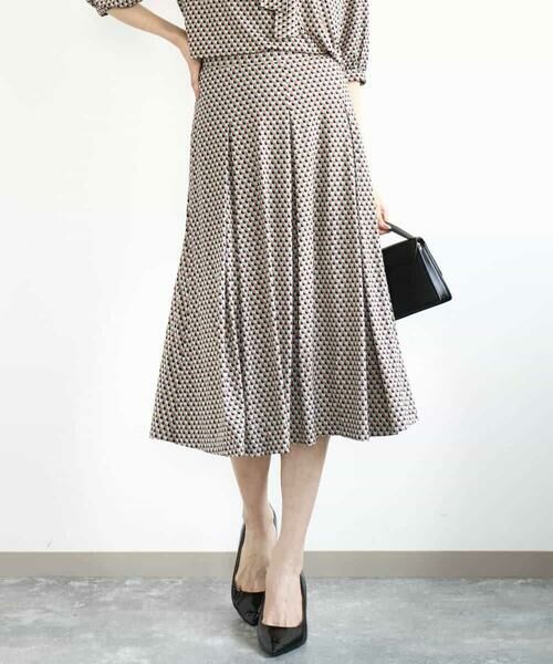 MK MICHEL KLEIN / エムケーミッシェルクラン ロング・マキシ丈スカート | 幾何柄ジャージータックスカート/洗える | 詳細10