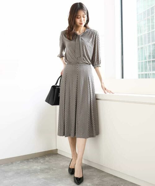 MK MICHEL KLEIN / エムケーミッシェルクラン カットソー | 幾何柄ボウタイジャージーカットソー/洗える | 詳細15