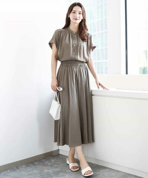 MK MICHEL KLEIN / エムケーミッシェルクラン シャツ・ブラウス | バンドカラーサテンブラウス/接触冷感/洗える | 詳細7