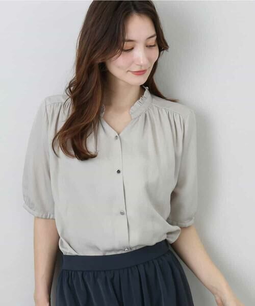 MK MICHEL KLEIN / エムケーミッシェルクラン シャツ・ブラウス | フリルネックデザインサテンブラウス/接触冷感/洗える | 詳細11