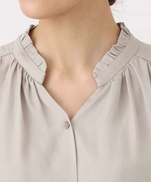 MK MICHEL KLEIN / エムケーミッシェルクラン シャツ・ブラウス | フリルネックデザインサテンブラウス/接触冷感/洗える | 詳細18