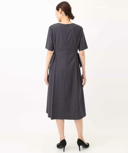 MK MICHEL KLEIN / エムケーミッシェルクラン ロング・マキシ丈ワンピース | サイドベルトデザイン ウエストタックストレッチワンピース/洗える | 詳細14