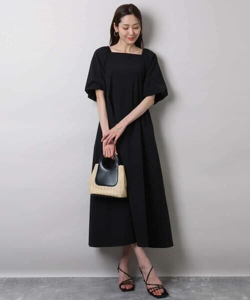 MK MICHEL KLEIN / エムケーミッシェルクラン ロング・マキシ丈ワンピース | スクエアネックタフタワンピース/撥水/UVカット/接触冷感/洗える | 詳細1