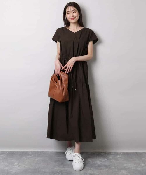 MK MICHEL KLEIN / エムケーミッシェルクラン ロング・マキシ丈ワンピース | Vネックフレンチスリーブワンピース/洗える | 詳細1