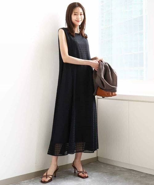 MK MICHEL KLEIN / エムケーミッシェルクラン ロング・マキシ丈ワンピース | 幾何レースフレアーワンピース/洗える | 詳細7