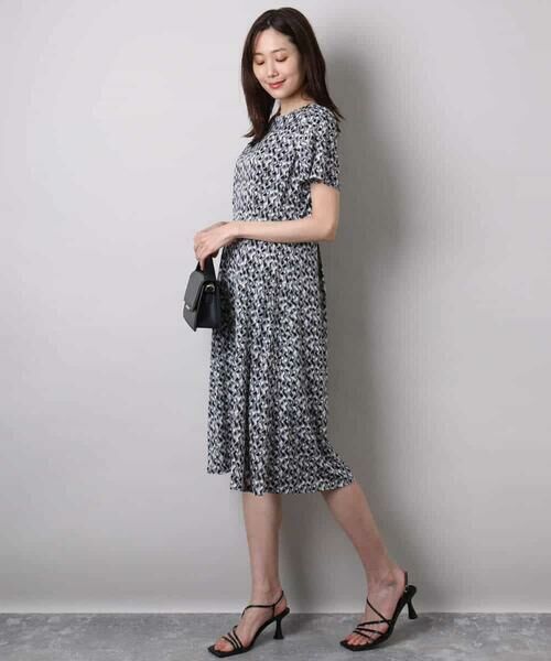 MK MICHEL KLEIN / エムケーミッシェルクラン ロング・マキシ丈ワンピース | ウエストタックジャージーワンピース（幾何柄・無地）/洗える | 詳細11