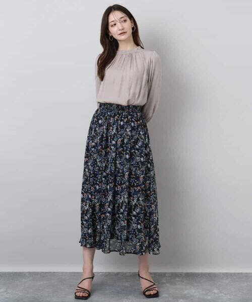 MK MICHEL KLEIN / エムケーミッシェルクラン シャツ・ブラウス | フリルギャザーネックサテンブラウス/接触冷感/洗える | 詳細2