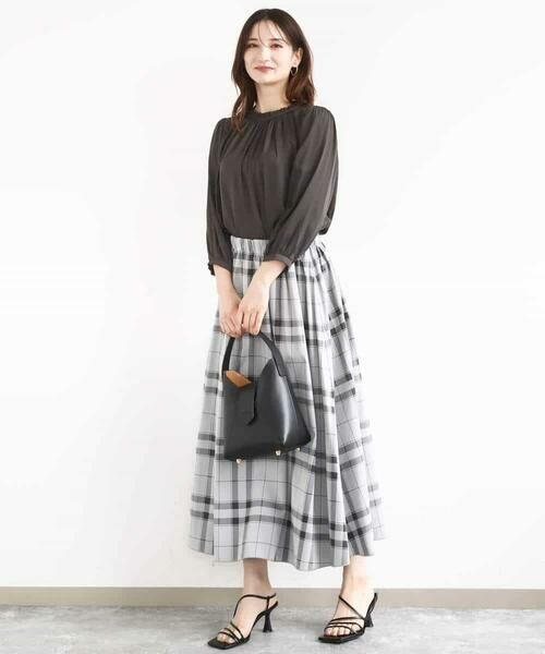 MK MICHEL KLEIN / エムケーミッシェルクラン シャツ・ブラウス | フリルギャザーネックサテンブラウス/接触冷感/洗える | 詳細8