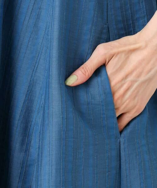 MK MICHEL KLEIN / エムケーミッシェルクラン ロング・マキシ丈ワンピース | ドビーストライプフレアーシルエットワンピース/洗える | 詳細5