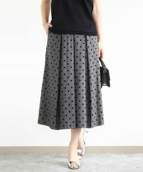 MK MICHEL KLEIN / エムケーミッシェルクラン ロング・マキシ丈スカート | フロッキードット柄タックスカート/洗える | 詳細8