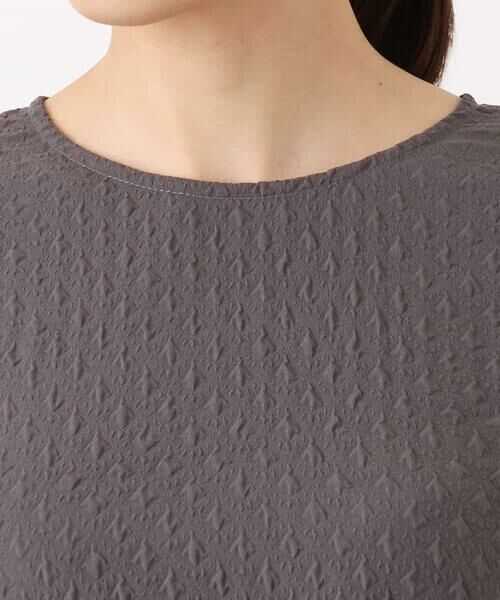 MK MICHEL KLEIN / エムケーミッシェルクラン シャツ・ブラウス | エンボス加工ペプラムブラウス/洗える | 詳細15