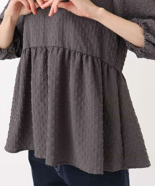 MK MICHEL KLEIN / エムケーミッシェルクラン シャツ・ブラウス | エンボス加工ペプラムブラウス/洗える | 詳細18