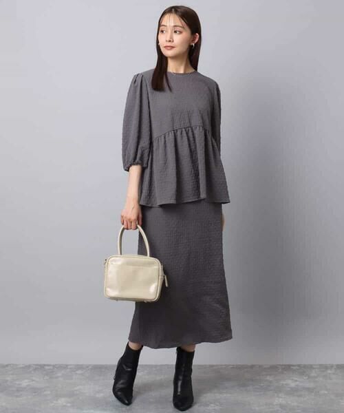 MK MICHEL KLEIN / エムケーミッシェルクラン シャツ・ブラウス | エンボス加工ペプラムブラウス/洗える | 詳細8