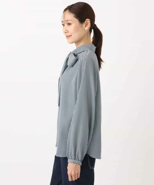 MK MICHEL KLEIN / エムケーミッシェルクラン シャツ・ブラウス | ボウタイ付き千鳥柄プリントブラウス/洗える | 詳細13