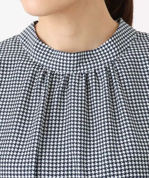 MK MICHEL KLEIN / エムケーミッシェルクラン シャツ・ブラウス | ボウタイ付き千鳥柄プリントブラウス/洗える | 詳細25