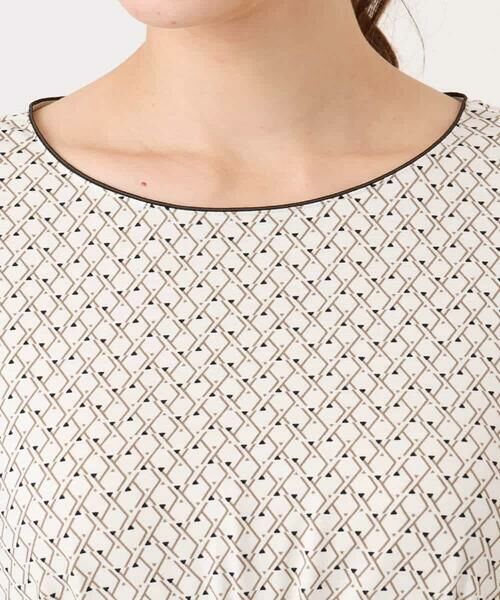 MK MICHEL KLEIN / エムケーミッシェルクラン ロング・マキシ丈ワンピース | タックデザイン幾何柄ワンピース/洗える | 詳細14