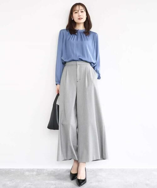 MK MICHEL KLEIN / エムケーミッシェルクラン シャツ・ブラウス | 起毛サテンバンドカラーギャザーブラウス/洗える | 詳細18