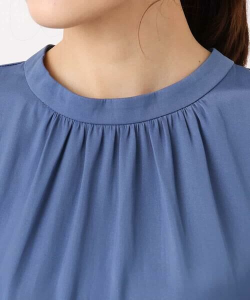 MK MICHEL KLEIN / エムケーミッシェルクラン シャツ・ブラウス | 起毛サテンバンドカラーギャザーブラウス/洗える | 詳細29