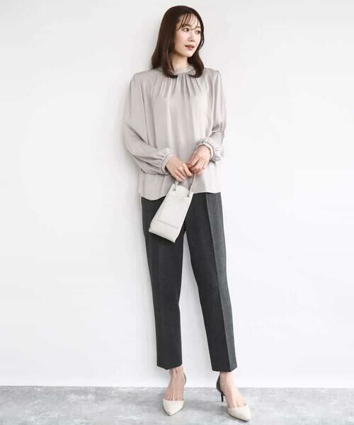 MK MICHEL KLEIN / エムケーミッシェルクラン シャツ・ブラウス | 起毛サテンバンドカラーギャザーブラウス/洗える | 詳細9