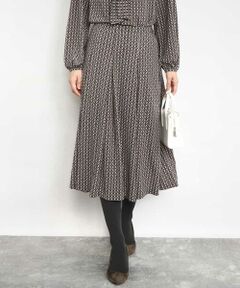 MK MICHEL KLEIN / エムケーミッシェルクラン ロング・マキシ丈スカート | スクエア幾何柄フレアースカート/洗える