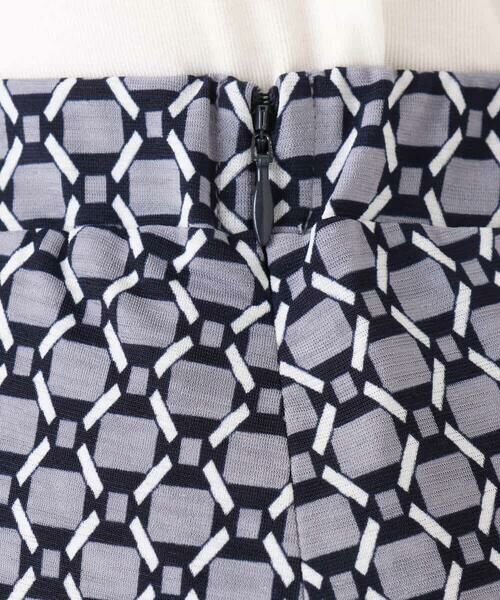 MK MICHEL KLEIN / エムケーミッシェルクラン ロング・マキシ丈スカート | スクエア幾何柄フレアースカート/洗える | 詳細16