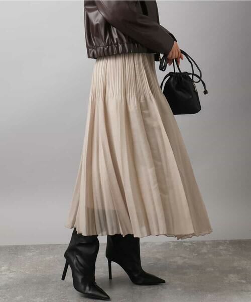 MK MICHEL KLEIN/エムケーミッシェルクラン ブライトシアープリーツスカート/洗える ベージュ M