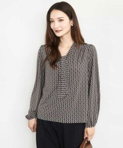 MK MICHEL KLEIN / エムケーミッシェルクラン カットソー | スクエア幾何柄ボウタイカットソー/洗える