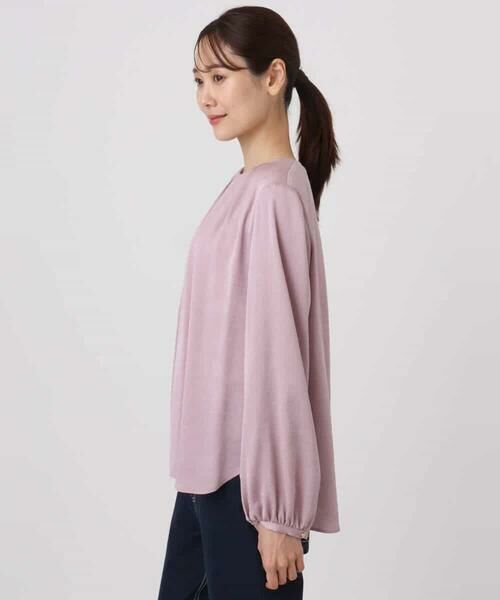 MK MICHEL KLEIN / エムケーミッシェルクラン シャツ・ブラウス | ウェーブサテンタックディティールブラウス/洗える | 詳細12