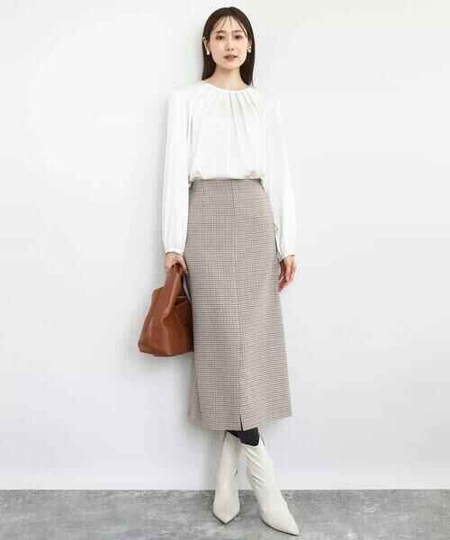 MK MICHEL KLEIN / エムケーミッシェルクラン シャツ・ブラウス | ウェーブサテンタックディティールブラウス/洗える | 詳細5