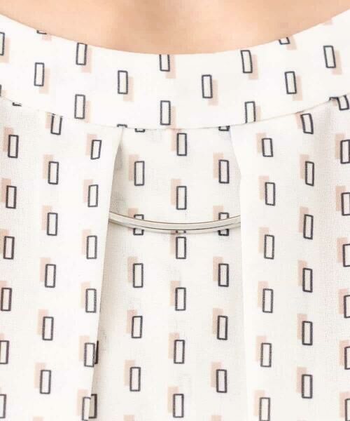 MK MICHEL KLEIN / エムケーミッシェルクラン シャツ・ブラウス | ボウタイ風幾何柄ブラウス/洗える | 詳細22