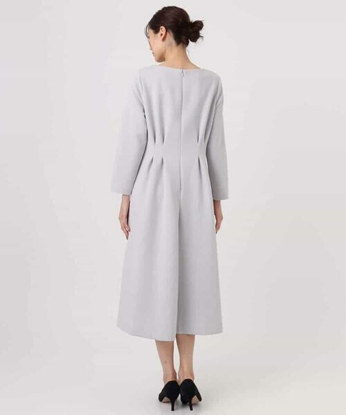 MK MICHEL KLEIN / エムケーミッシェルクラン ロング・マキシ丈ワンピース | スムースダンボール タックワンピース/洗える | 詳細18