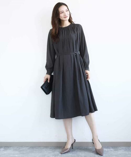 MK MICHEL KLEIN / エムケーミッシェルクラン ロング・マキシ丈ワンピース | サテンギャザーワンピース/洗える | 詳細10