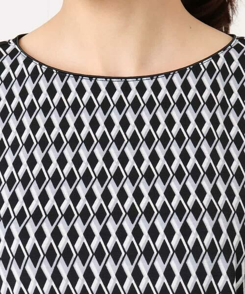 MK MICHEL KLEIN / エムケーミッシェルクラン ロング・マキシ丈ワンピース | [Iイージーケア]幾何柄ジャージーワンピース/洗える | 詳細16