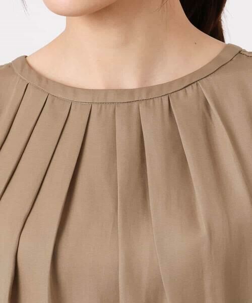 MK MICHEL KLEIN / エムケーミッシェルクラン シャツ・ブラウス | [UVカット/接触冷感/洗える]サテン フロントタックデザインブラウス | 詳細18