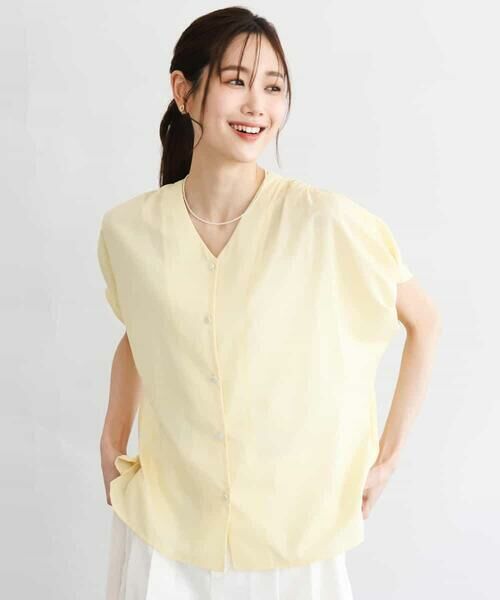 MK MICHEL KLEIN / エムケーミッシェルクラン シャツ・ブラウス | [洗える]Vネックタックスリーブブラウス | 詳細1