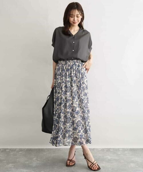 MK MICHEL KLEIN / エムケーミッシェルクラン シャツ・ブラウス | [洗える]Vネックタックスリーブブラウス | 詳細12