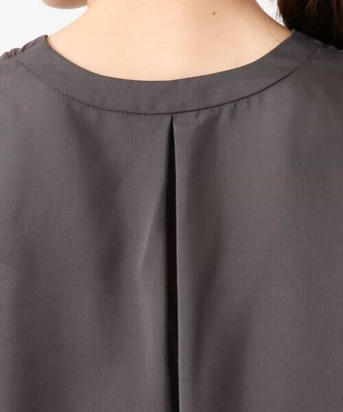 MK MICHEL KLEIN / エムケーミッシェルクラン シャツ・ブラウス | [洗える]Vネックタックスリーブブラウス | 詳細19