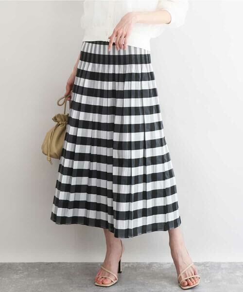MK MICHEL KLEIN / エムケーミッシェルクラン ロング・マキシ丈スカート | [洗える]シアーチェックストライプ柄リバーシブルスカート（ブラック×ダークグレー）
