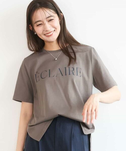 MK MICHEL KLEIN / エムケーミッシェルクラン カットソー | ニュアンス配色コットンロゴTシャツ/洗える（カーキブラウン）