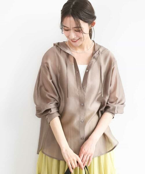 MK MICHEL KLEIN / エムケーミッシェルクラン シャツ・ブラウス | フーディーデザインシアーシャツブラウス/洗える（モカ）