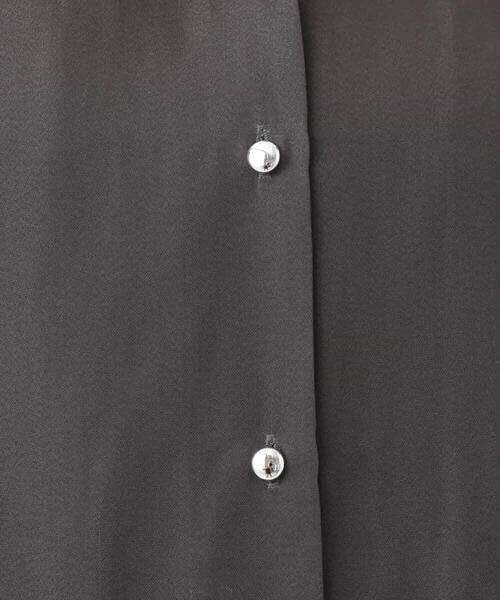 MK MICHEL KLEIN / エムケーミッシェルクラン シャツ・ブラウス | メタル釦デザイン サテン地ブラウス/接触冷感/UVカット/洗える | 詳細26