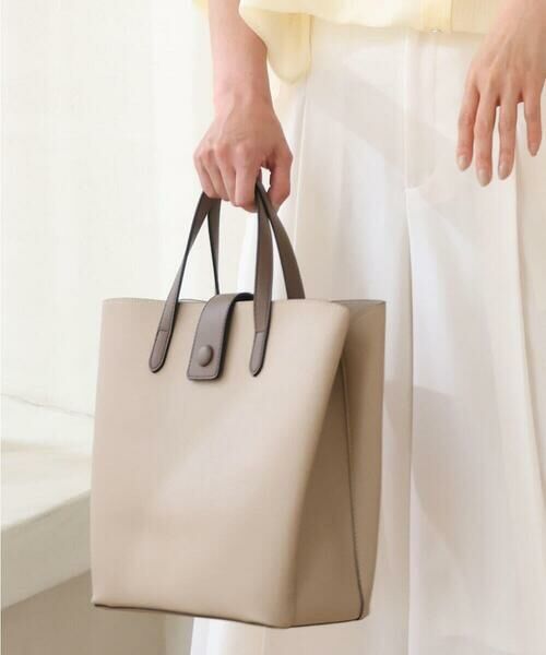 MK MICHEL KLEIN / エムケーミッシェルクラン トートバッグ | 2wayスクエアトートバッグ（ベージュ）