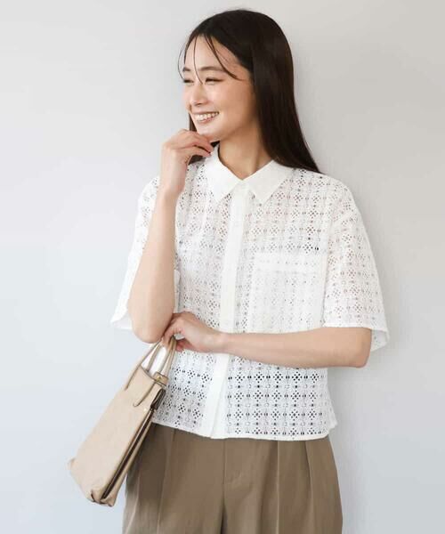 MK MICHEL KLEIN / エムケーミッシェルクラン シャツ・ブラウス | [洗える]幾何レース五分袖シャツブラウス（ホワイト）