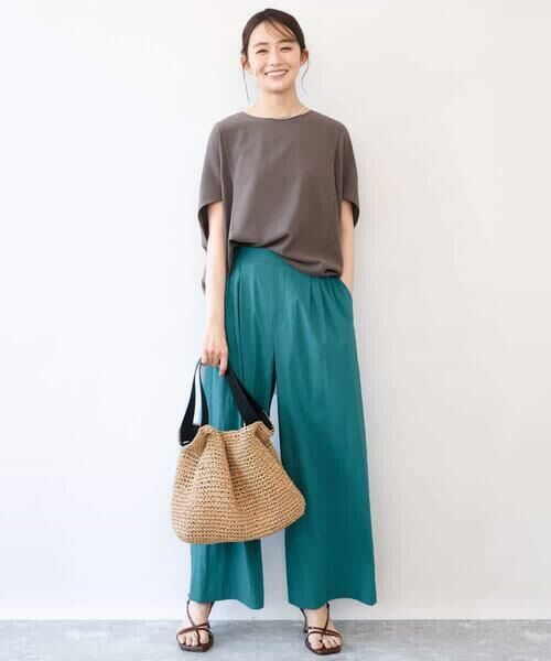 MK MICHEL KLEIN / エムケーミッシェルクラン シャツ・ブラウス | [瞬美シリーズ/UVカット/接触冷感/速乾/洗える]梨地ジョーゼット 変形スリーブブラウス | 詳細14