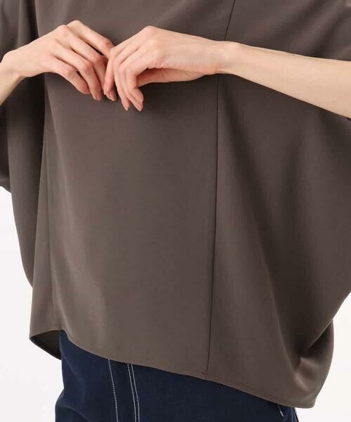 MK MICHEL KLEIN / エムケーミッシェルクラン シャツ・ブラウス | [瞬美シリーズ/UVカット/接触冷感/速乾/洗える]梨地ジョーゼット 変形スリーブブラウス | 詳細21