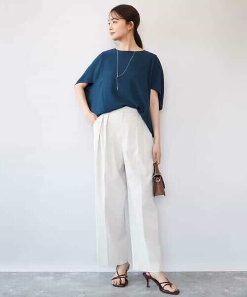 MK MICHEL KLEIN / エムケーミッシェルクラン シャツ・ブラウス | [瞬美シリーズ/UVカット/接触冷感/速乾/洗える]梨地ジョーゼット 変形スリーブブラウス | 詳細3