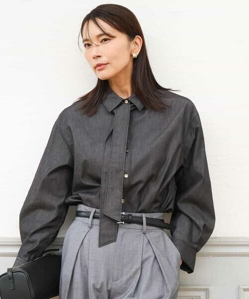 MK MICHEL KLEIN / エムケーミッシェルクラン シャツ・ブラウス | [洗える]ボウタイ付きデニムライクシャツブラウス | 詳細22